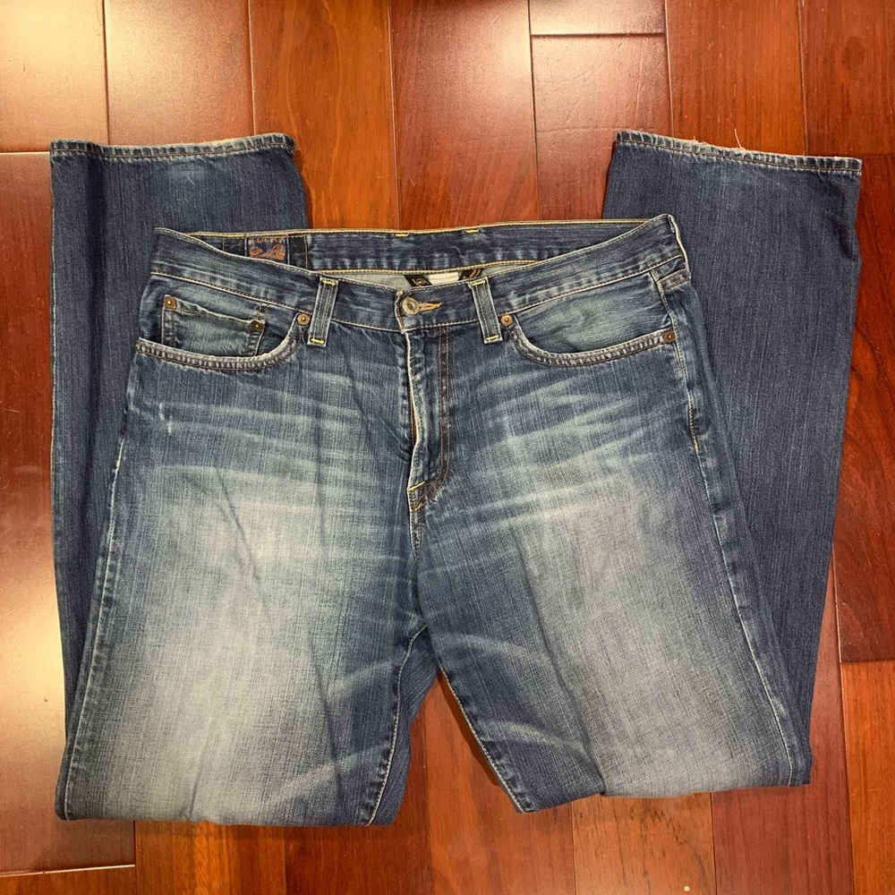 Lucky Brand Vintage Straight cut jean